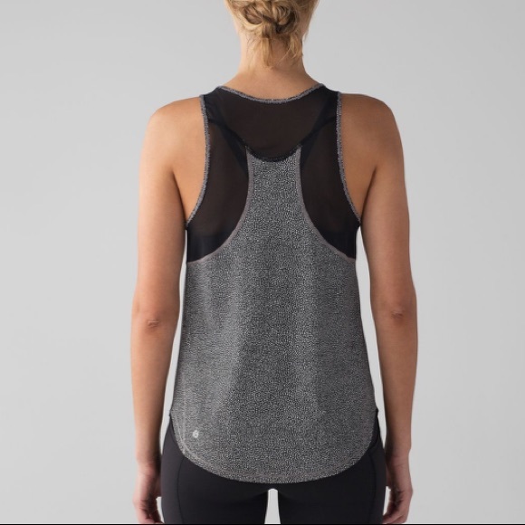 lululemon athletica Tops - Lululemon Sculpt Tank II Chakra Print Alpine